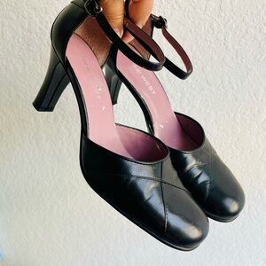 Nine West Black Leather Mary Jane's